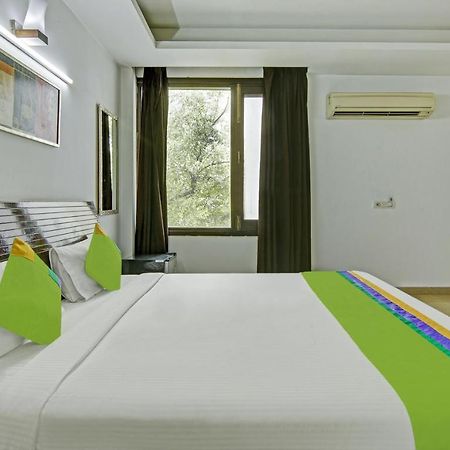 Dreamz Hospitality Gurgaon Hotel Esterno foto